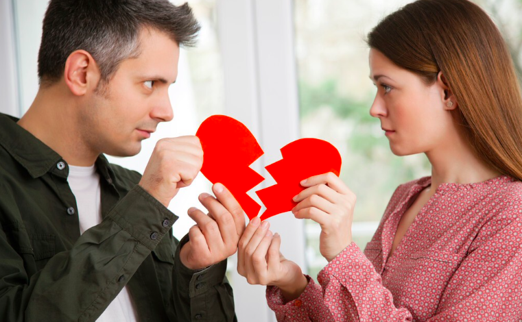 贵港离婚如何申请财产保全冻结对方账户